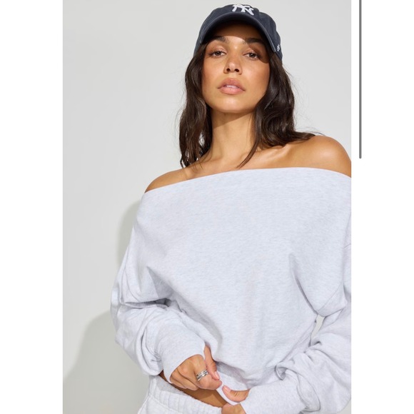 Garage Tops - Garage SoftTerry™ Rib Off-Shoulder Sweater – Spring Grey Mix – Size Small – NWT